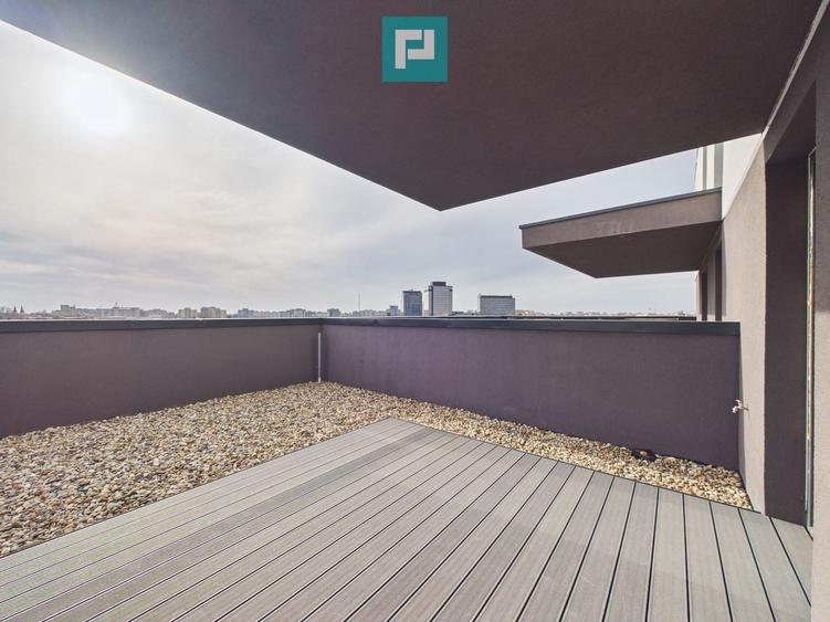 Apartament cu 3 camere semidecomandat în Tipografilor