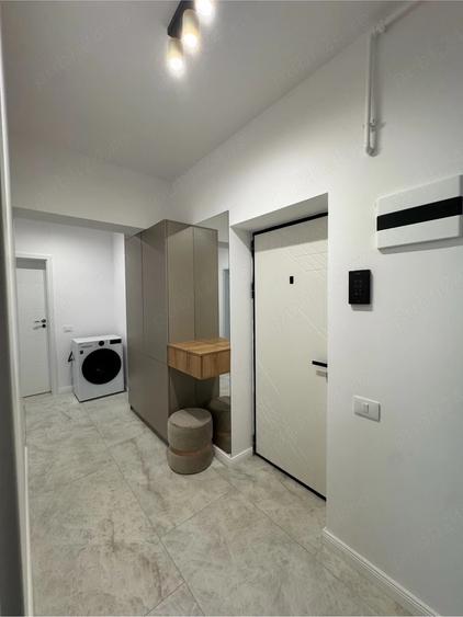Apartament cu 2 camere decomandat în Apărătorii Patriei