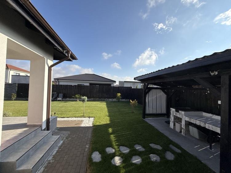 Casa la cheie | Jacuzzi | 2 Carport | BBQ Acoperit | Vladimirescu Arad | Proprietar - 2