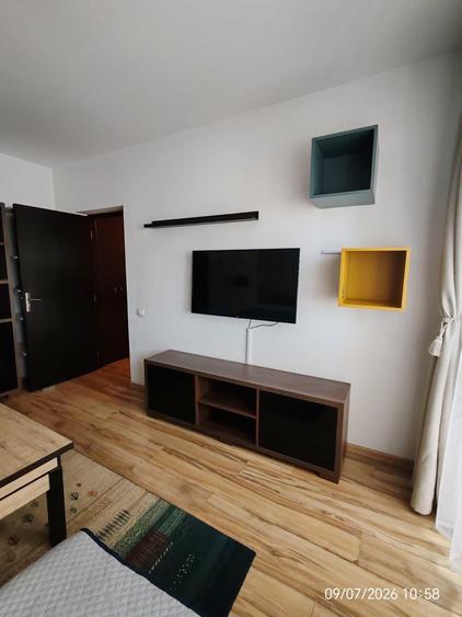 Apartament cu 3 camere decomandat în 1 Decembrie 1918