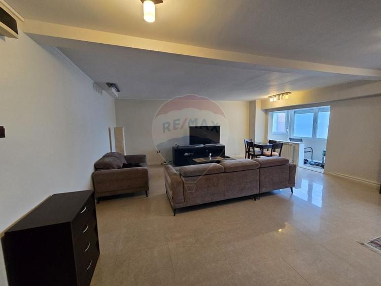 Apartament cu 2 camere decomandat, mobilat în Faleza Nord
