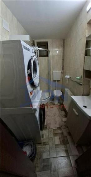 Apartament cu 2 camere decomandat, mobilat în Baba Novac