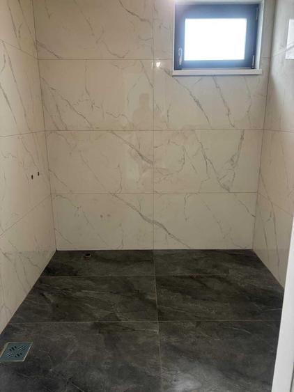 Casă cu 4 camere în Cârcea