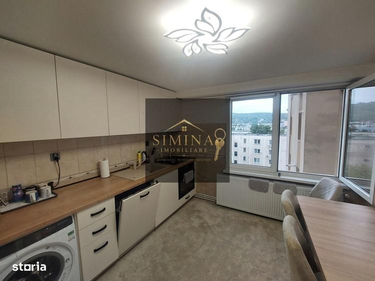 Apartament cu 4 camere în Tudor
