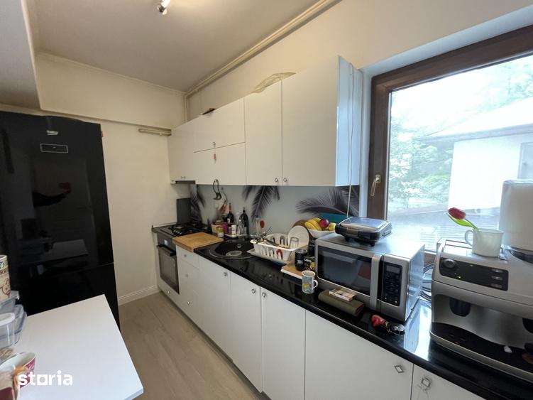 Apartament cu 3 camere în Militari