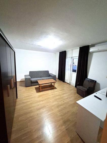 Apartament cu 2 camere decomandat în Sebastian