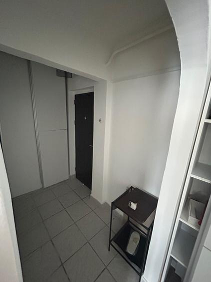 Apartament cu 2 camere semidecomandat în Electroprecizia