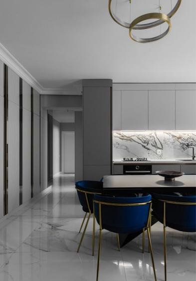 Apartament cu 3 camere, mobilat în Berceni