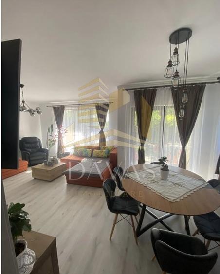 Casă cu 4 camere cu Canalizare în Dâmbul Rotund