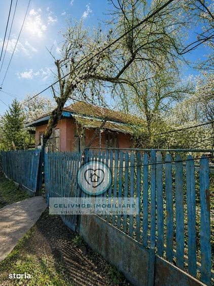 Casă cu 3 camere cu Teren 1076 Mp în Drăgănești