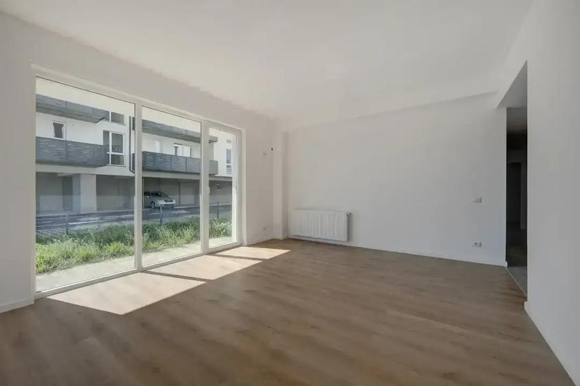 Apartament cu 4 camere decomandat în Nord