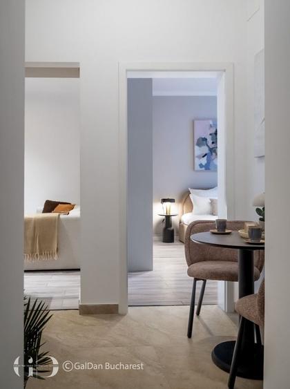 Apartament cu 2 camere decomandat, mobilat în Universitate