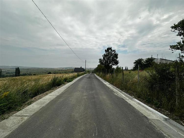 Teren Construcții intravilan de 500 mp, în Nord-Vest