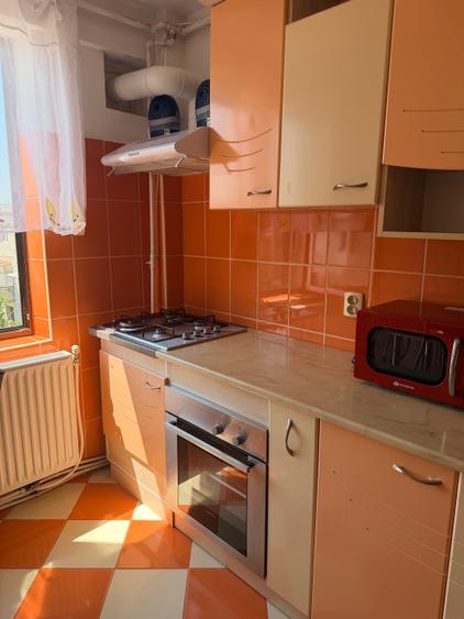 Apartament cu 2 camere decomandat în Exterior Vest