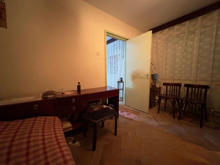 Apartament cu 2 camere semidecomandat, mobilat în Tomis Nord
