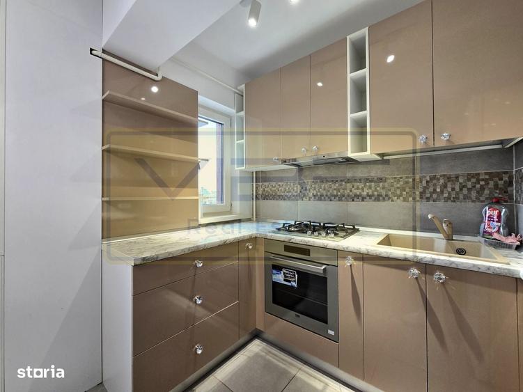 Apartament cu 3 camere semidecomandat în Alexandru cel Bun — fotografia 1