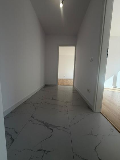 Apartament cu 2 camere decomandat în 1 Decembrie 1918