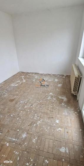Apartament Decomandat Etaj 1 Zona Dambovita Bloc Izolat - 1