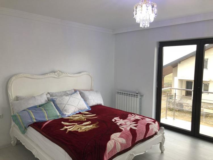 Casă individuală cu 5 camere cu Teren 450 Mp în Găgeni