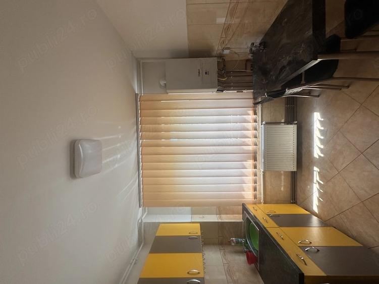 Apartament cu 2 camere decomandat în Micro 3