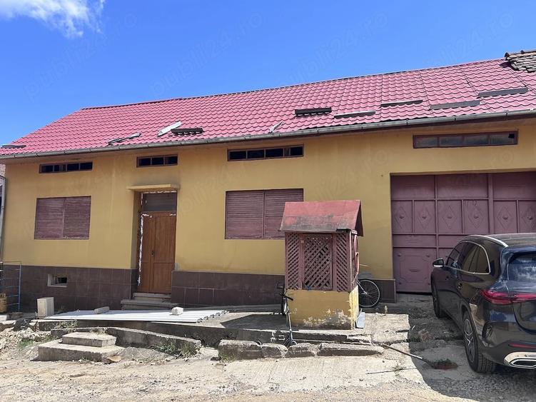 Casă cu 5 camere cu Teren 40 Mp în Teregova