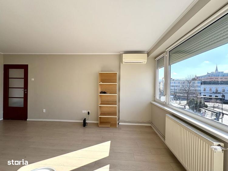 Apartament cu 2 camere semidecomandat, mobilat în Central