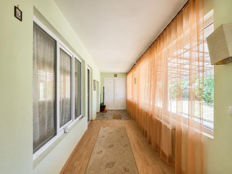 Casă individuală cu 4 camere cu Teren 1528 Mp în Letca Nouă