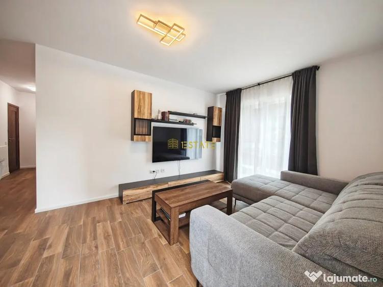 Apartament cu 3 camere decomandat în Titan