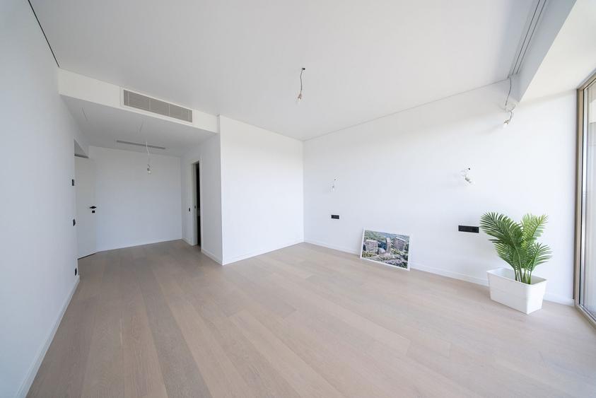 Apartament cu 3 camere semidecomandat, mobilat în Aviației