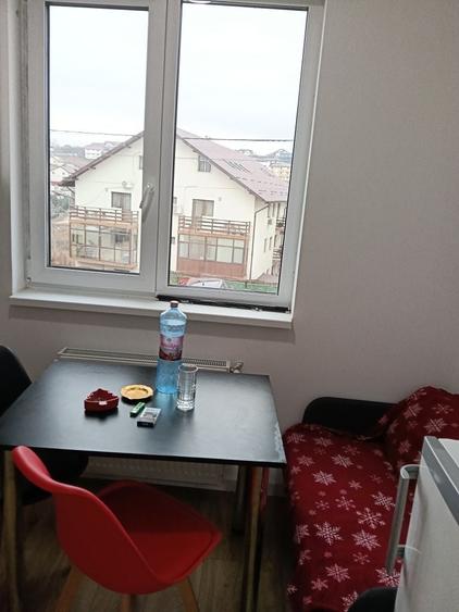 Garsonieră decomandată în Central
