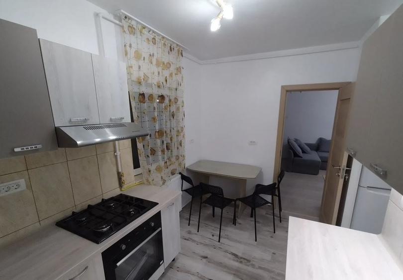 Apartament cu 2 camere semidecomandat în Ștefan cel Mare