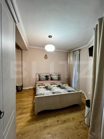 Penthouse cu 3 camere semidecomandat, mobilat în Florești