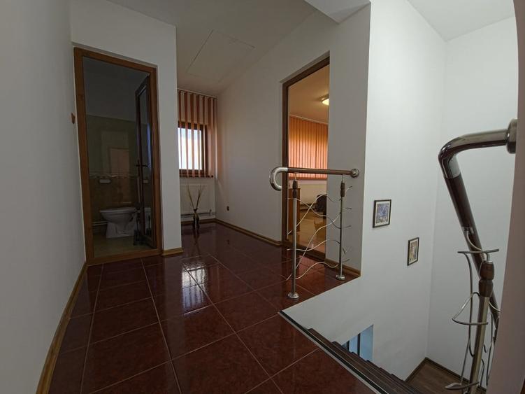 Casă cu 3 camere cu Teren 200 Mp în Cumpăna