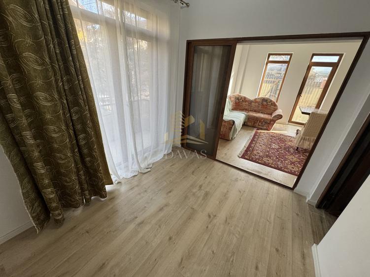 Casă individuală cu 4 camere cu Canalizare în Europa