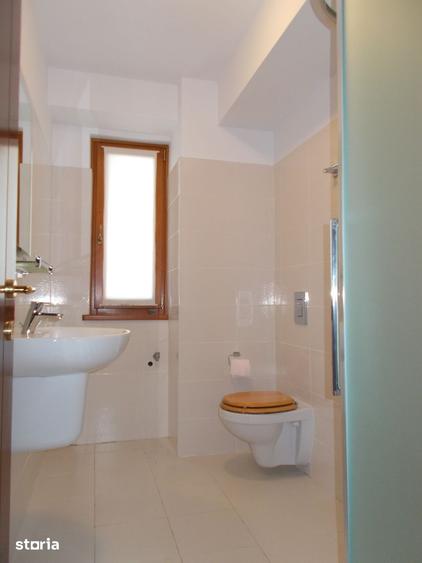 Apartament cu 3 camere decomandat în Calea Dumbrăvii