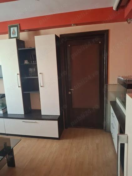Apartament cu 2 camere semidecomandat în Viziru 3