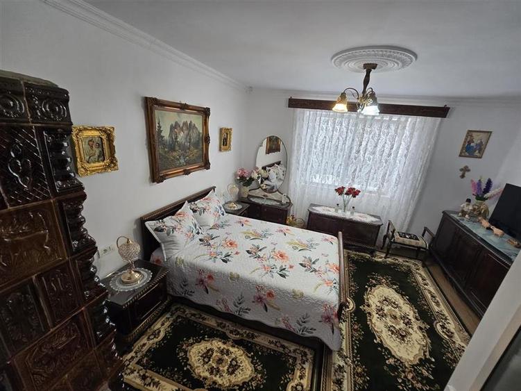 Casă cu 4 camere cu Teren 726 Mp în Șuștiu