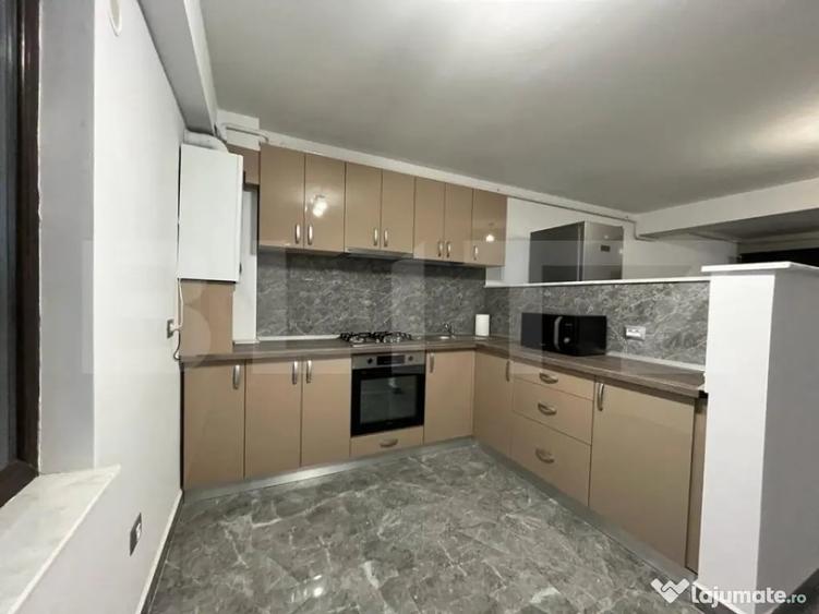 Apartament cu 2 camere decomandat în George Enescu
