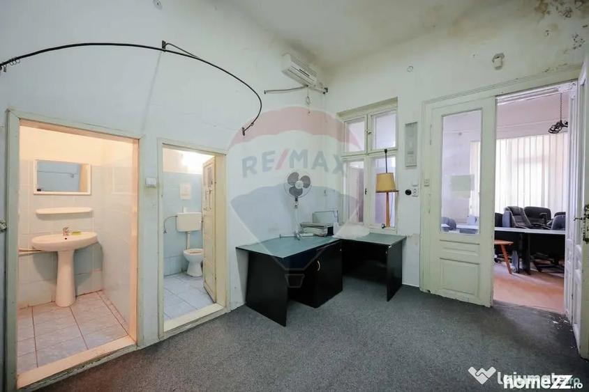 Apartament cu 3 camere decomandat în Ultracentral