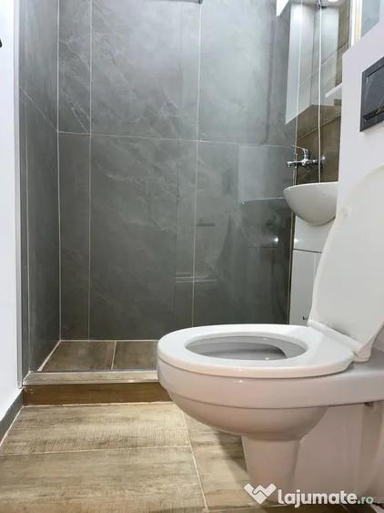 Garsonieră în Vatra Luminoasă