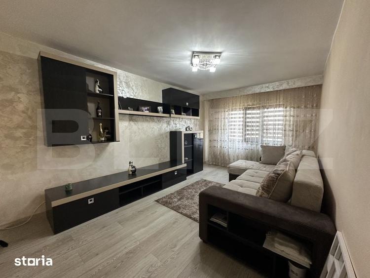 Apartament cu 3 camere decomandat în 9 Mai