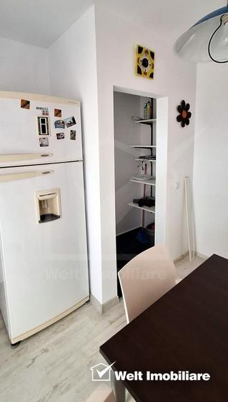 Apartament cu 3 camere semidecomandat, mobilat în Bună Ziua