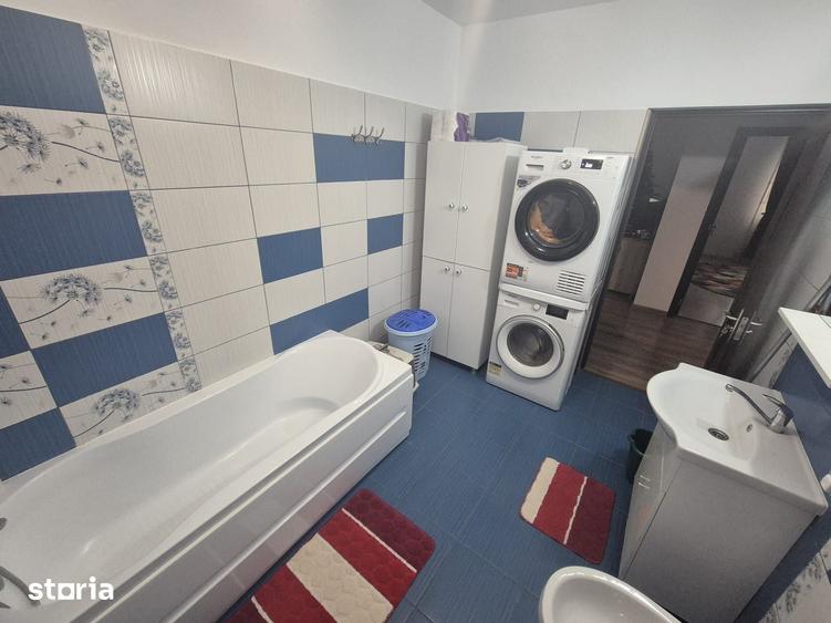 Casă cu 3 camere cu Teren 450 Mp în Tomești