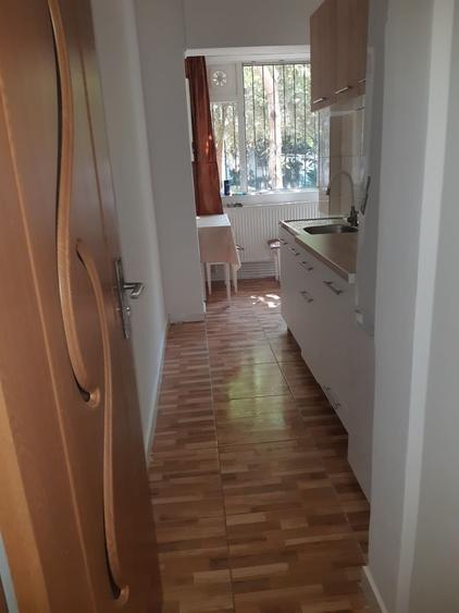 Apartament cu 2 camere semidecomandat în Tomis Nord