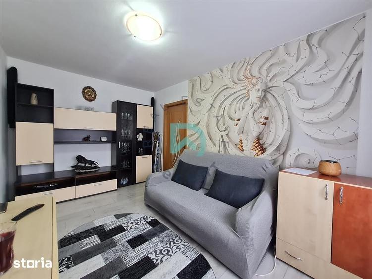 Apartament cu 2 camere semidecomandat în Florilor