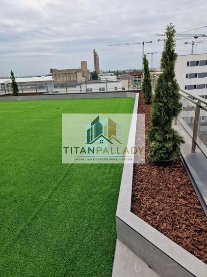 Penthouse cu 4 camere decomandat în Theodor Pallady