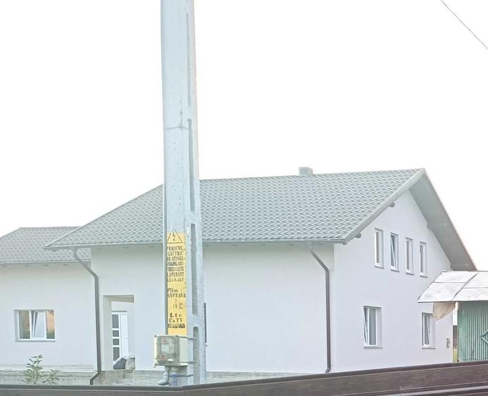 Casă cu 3 camere în Ițcani