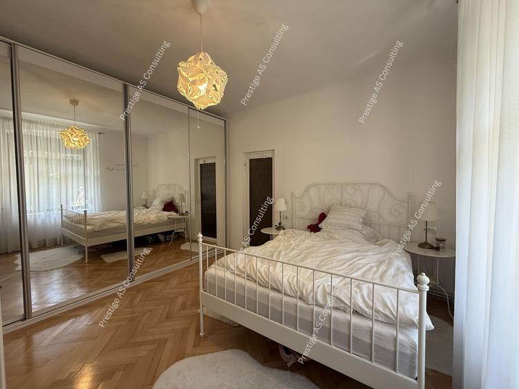 Apartament cu 2 camere în P-ța Maria