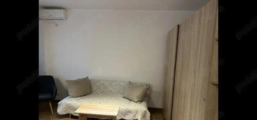 Garsonieră nedecomandată în Giroc