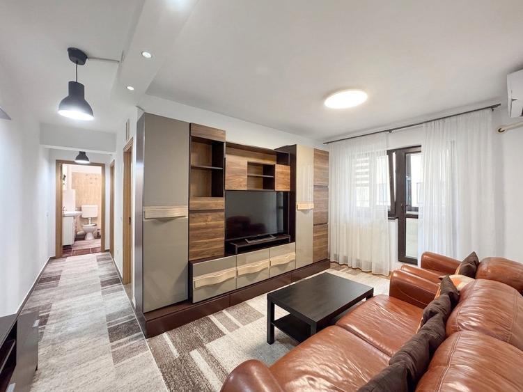 Apartament cu 2 camere semidecomandat, mobilat în Metalurgiei